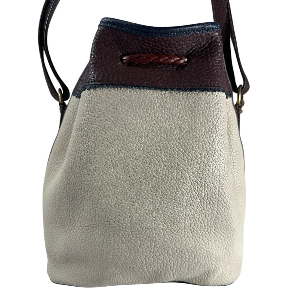 Dooney & Bourke Vintage Teton Bucket Drawstring Bag Purse Leather Ivory Brown